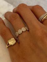 Diamond Letter Signet Ring - 图片 2