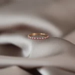 18K Solid Gold Ruby and Diamond Alternating Eternity Ring - 图片 3