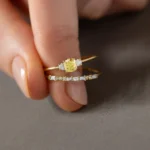 Lakeside Ring, .5ct. Yellow Cushion Cut Diamond - 图片 3