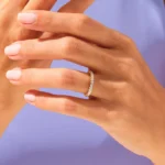 14K Gold Half-Eternity Diamond Wedding Ring for Women - 图片 4
