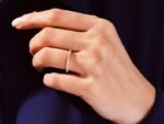 18K Solid Gold and Double Round Vertical Baguette Wedding Ring for Women - 图片 2