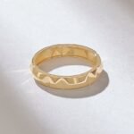 Elegant 4mm Spike Band | 18k Pyramid Ring | Unisex Geometric Matching Ring - Image 7
