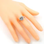 18K Solid Gold Aquamarine Cushion-Cut Diamond Cluster Ring - 图片 4
