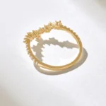 Bezel Natural Diamond Chevron Ring | 5 Stone Curved Wedding Ring | V-Shaped Ring Women - 图片 7