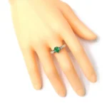18K Solid Gold Natural Emerald and Diamond Solitaire Band Ring - Image 4